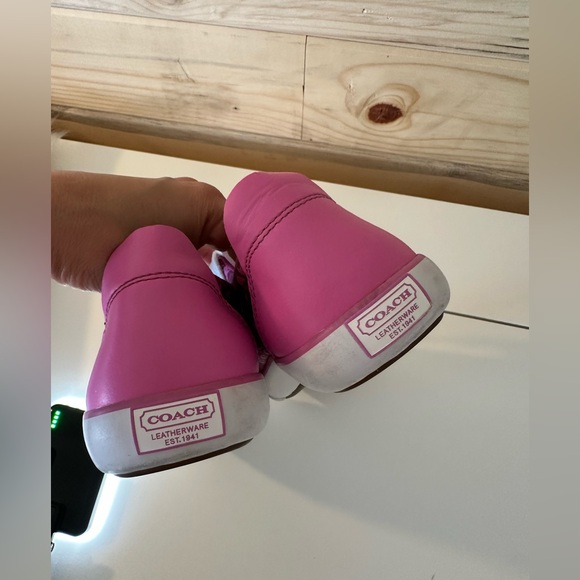 Coach Barrett Women's Fuchsia Patterned Sneakers - Picture 5 of 5